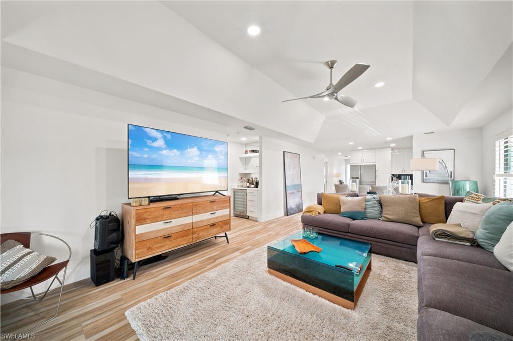 ST CHARLES - Residential Lease