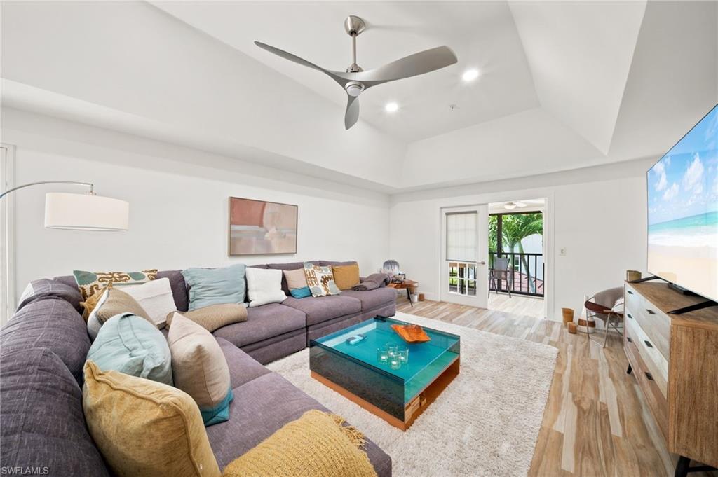 ST CHARLES - Residential Lease