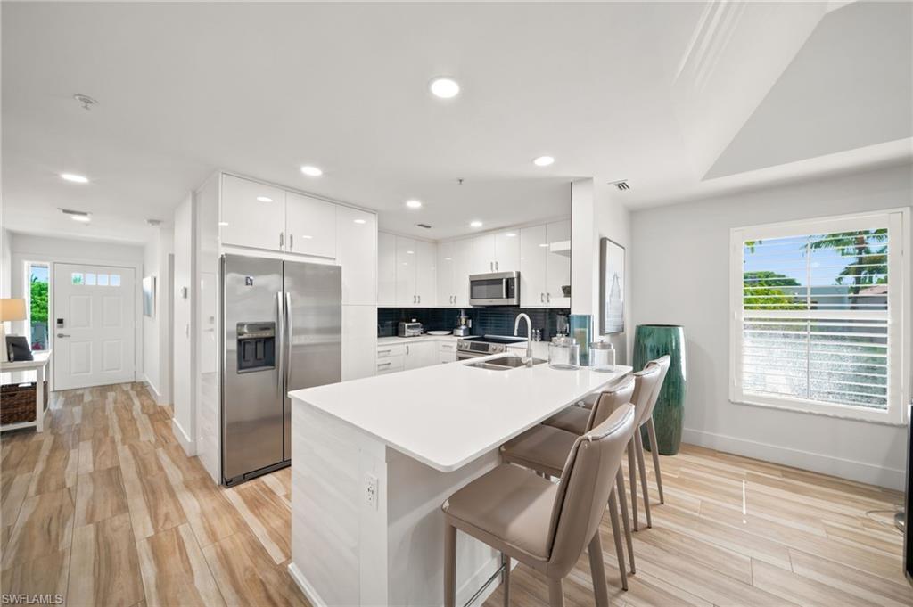 ST CHARLES - Residential Lease