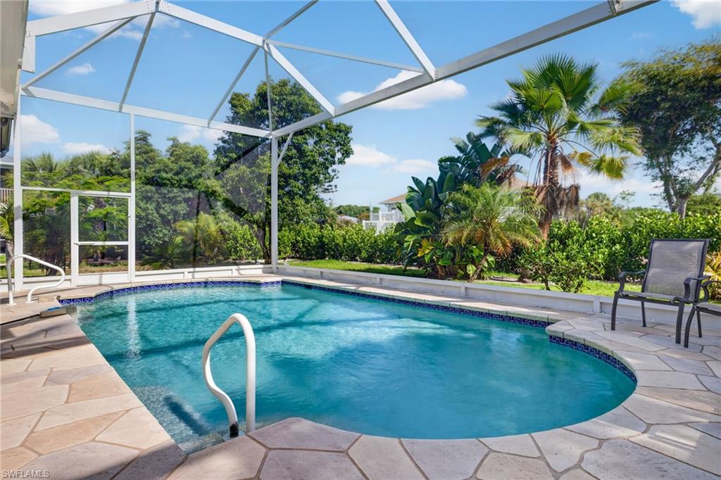 BRIGHT WATER - Residential