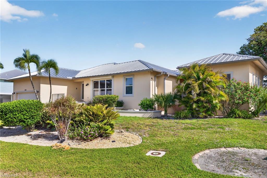 BRIGHT WATER - Residential