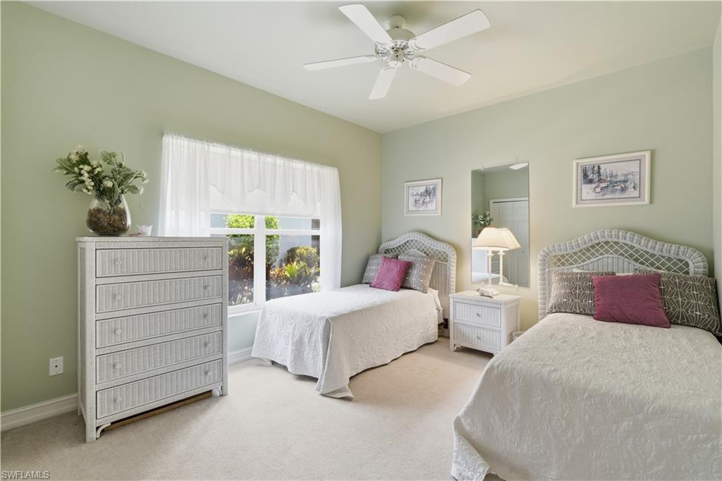 LONGSHORE LAKE - Residential