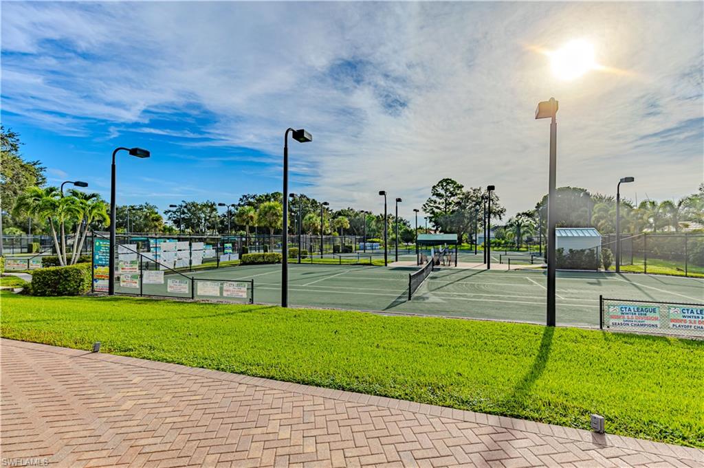 LONGSHORE LAKE - Residential
