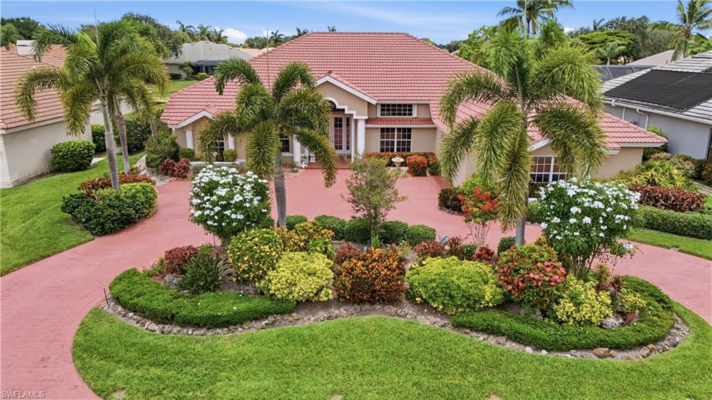 LONGSHORE LAKE - Residential