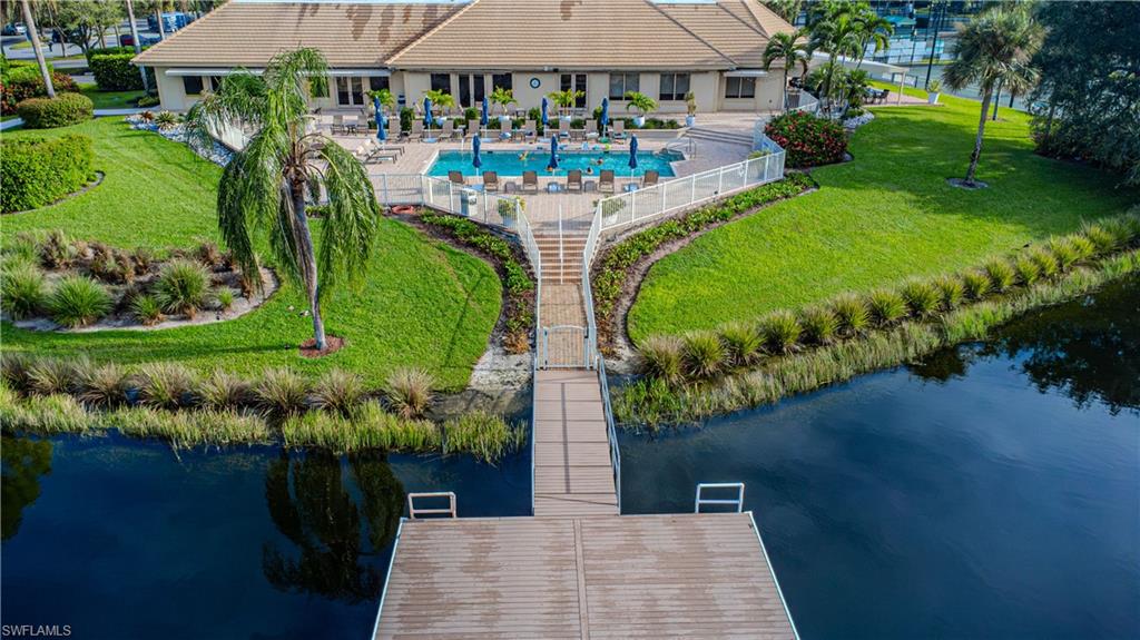 LONGSHORE LAKE - Residential