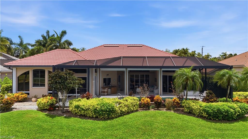 LONGSHORE LAKE - Residential