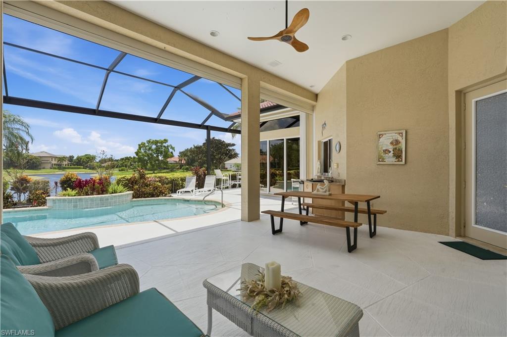 LONGSHORE LAKE - Residential