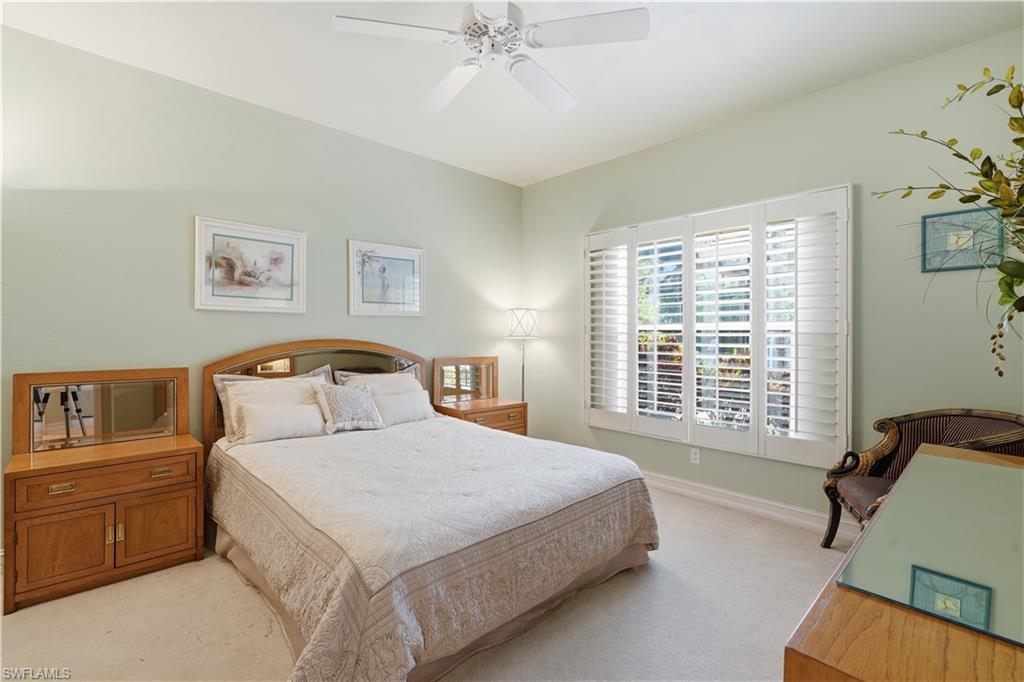 LONGSHORE LAKE - Residential