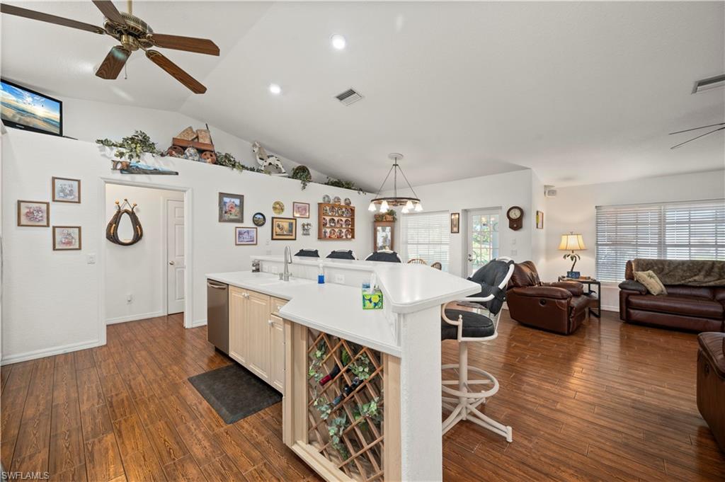 PUNTA GORDA - Residential