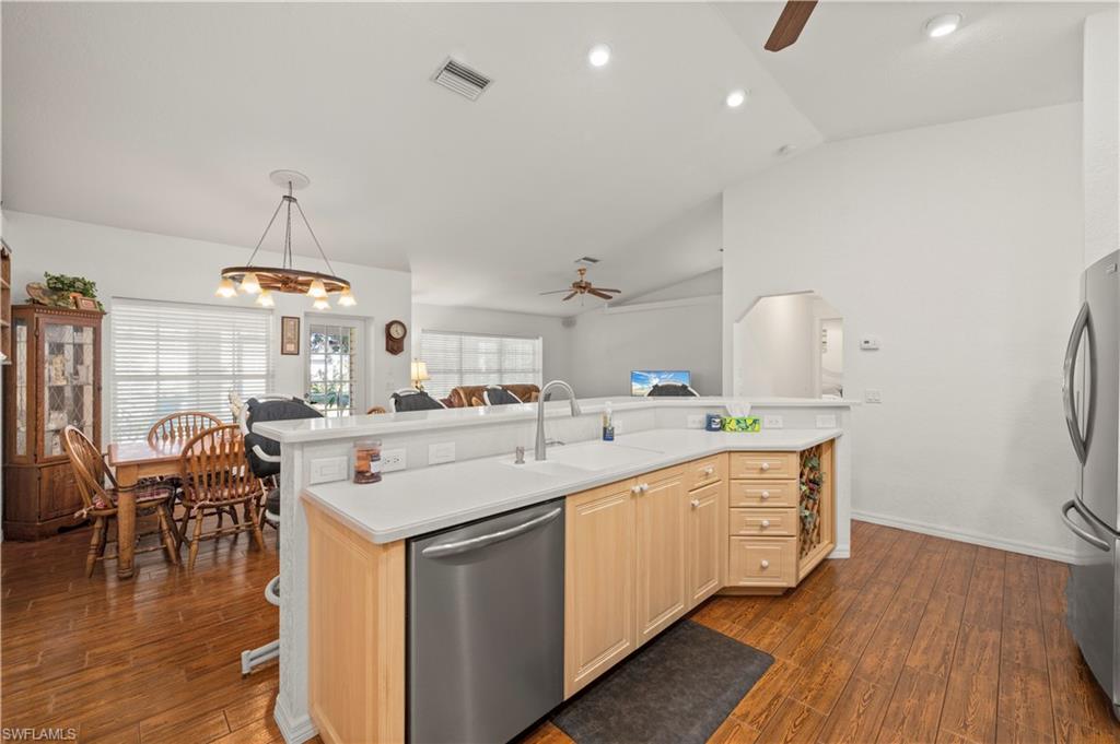 PUNTA GORDA - Residential