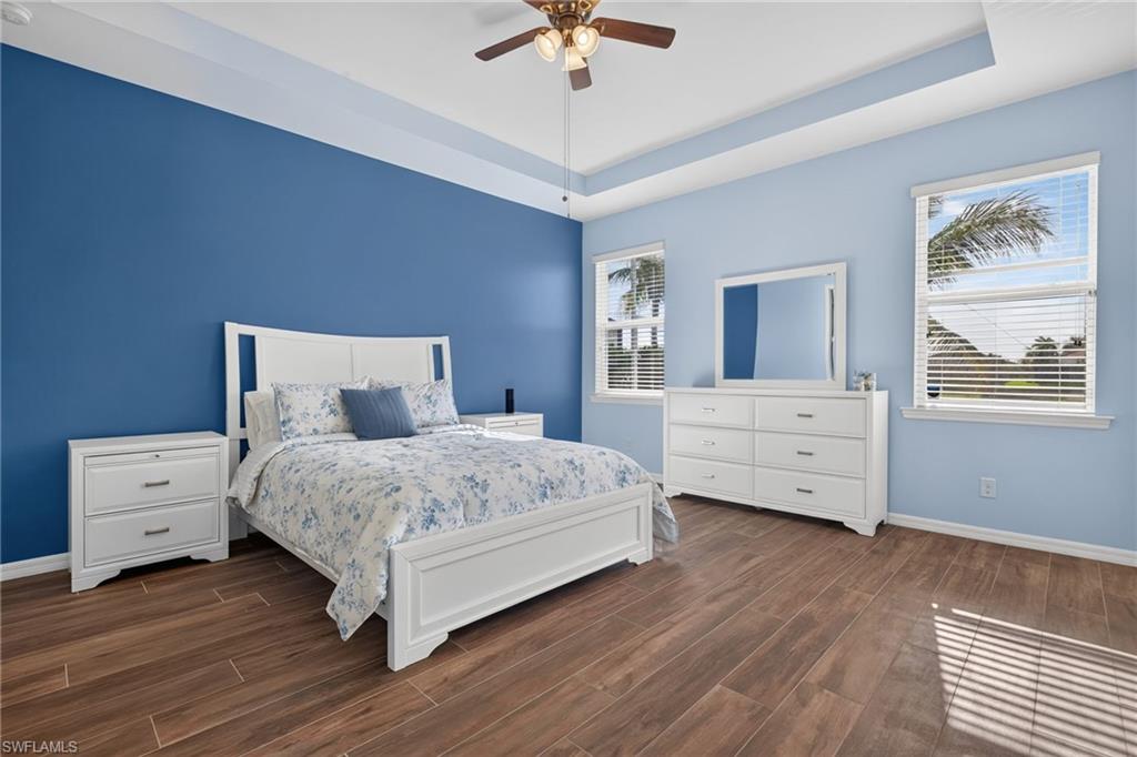 SUNSET POINTE - Residential
