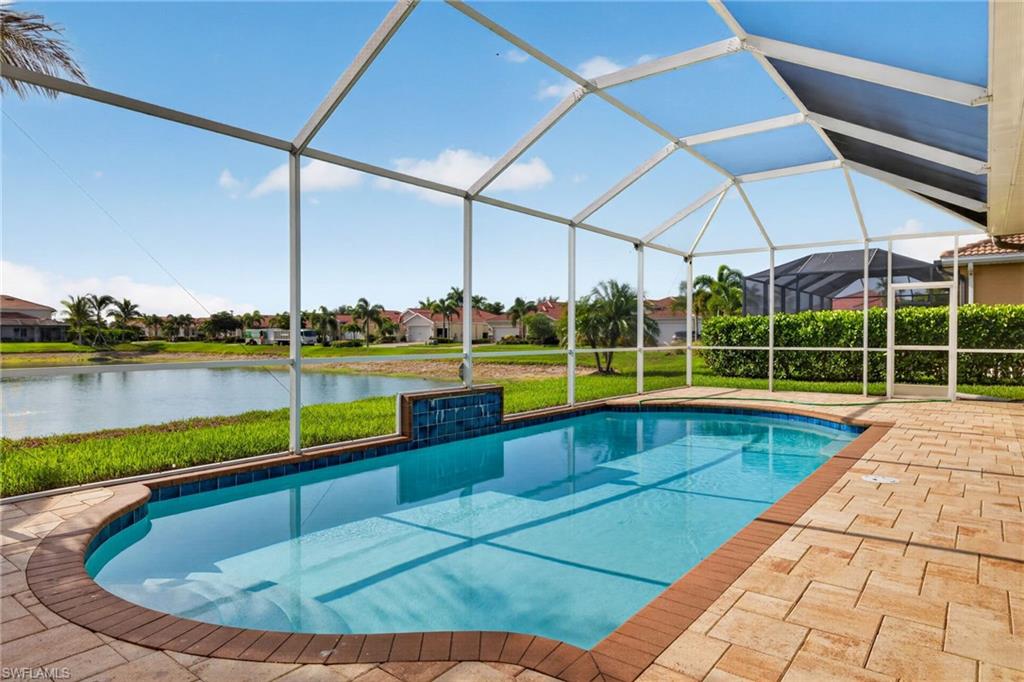 SUNSET POINTE - Residential