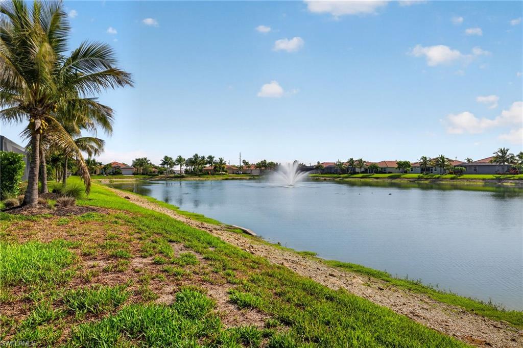 SUNSET POINTE - Residential