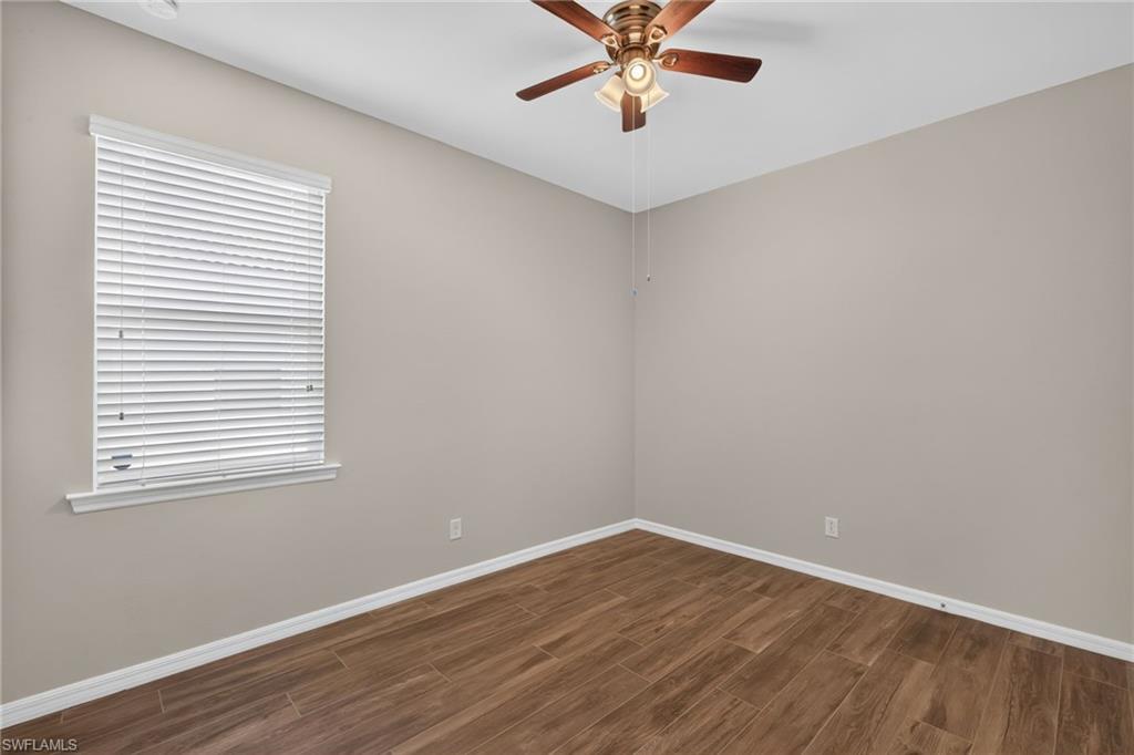 SUNSET POINTE - Residential