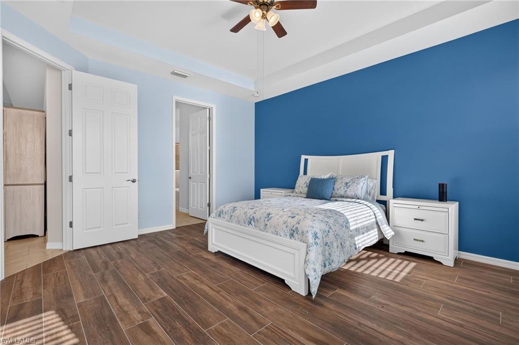 SUNSET POINTE - Residential