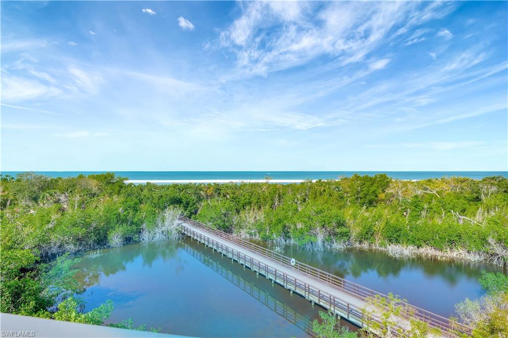 HIDEAWAY BEACH - Residential