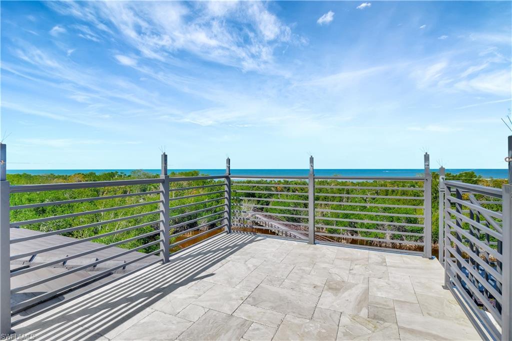 HIDEAWAY BEACH - Residential