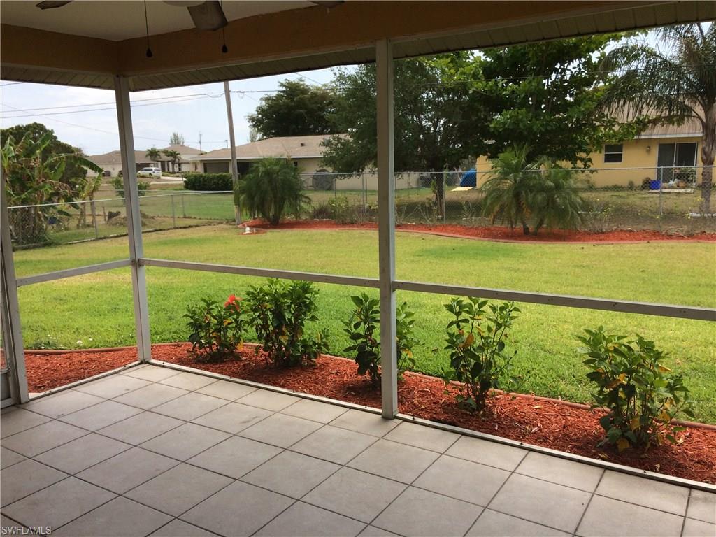 CAPE CORAL - Residential