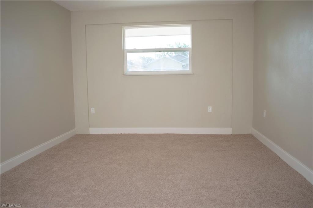 FORT MYERS SHORES - Residential