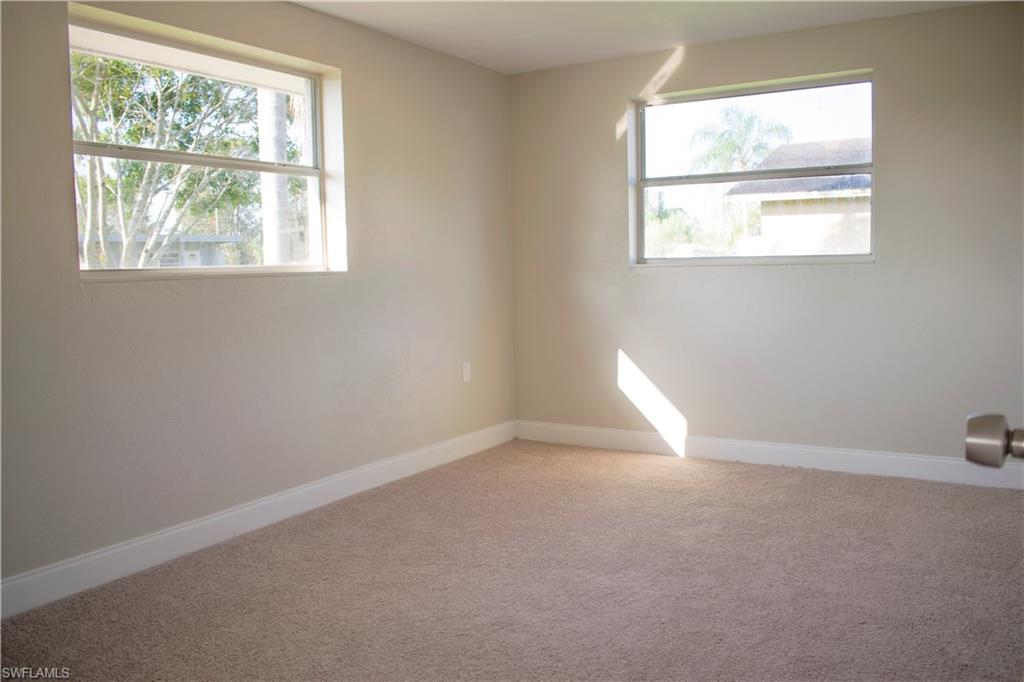 FORT MYERS SHORES - Residential