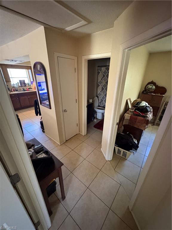 SAN CARLOS PARK - Residential Income