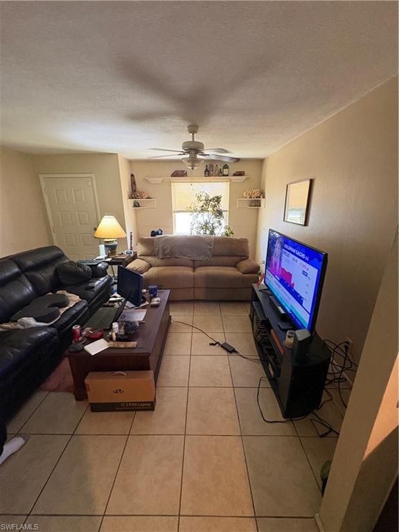 SAN CARLOS PARK - Residential Income