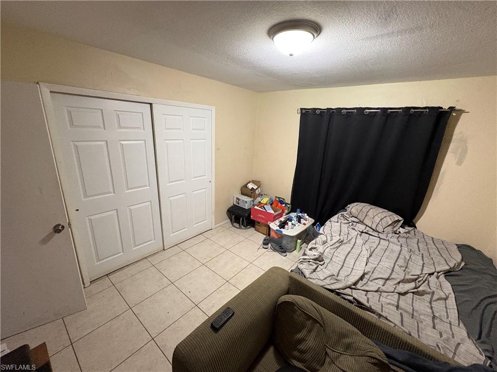 SAN CARLOS PARK - Residential Income