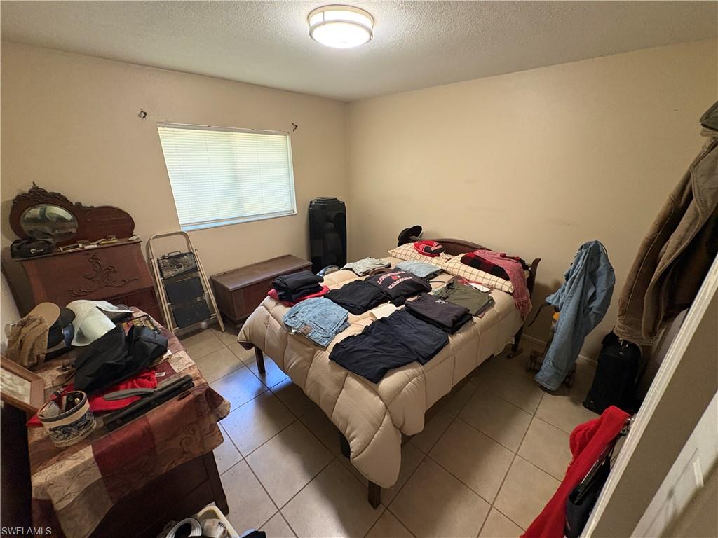 SAN CARLOS PARK - Residential Income