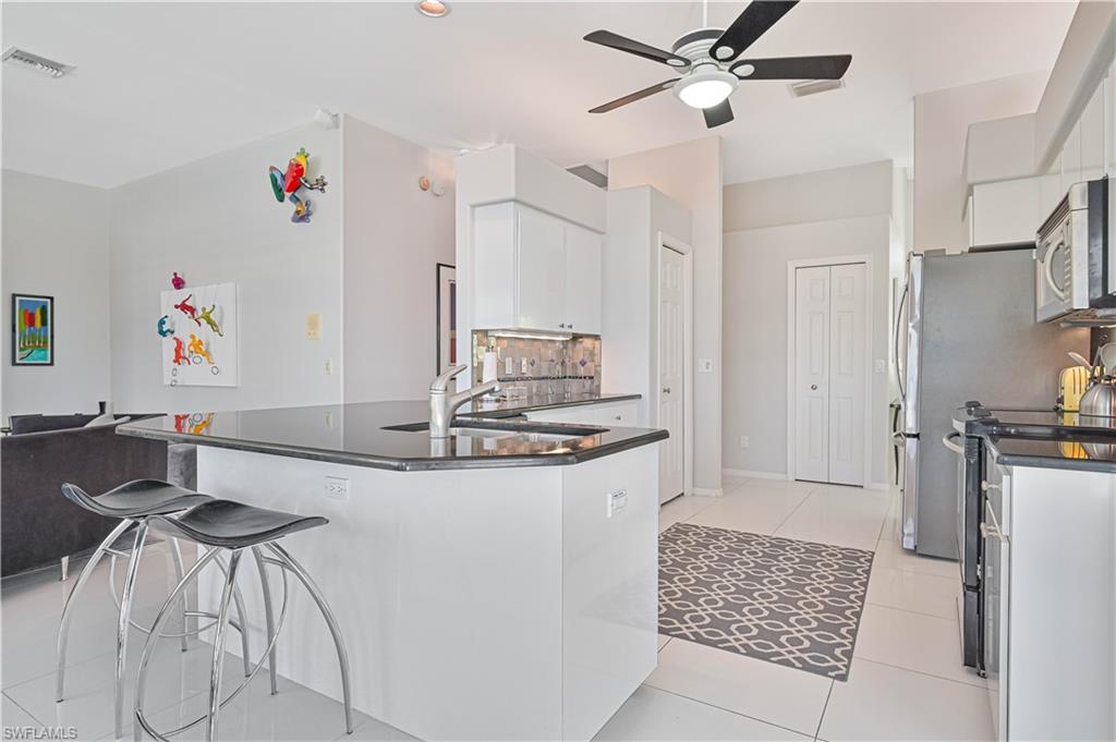 LAKEMONT - Residential Lease