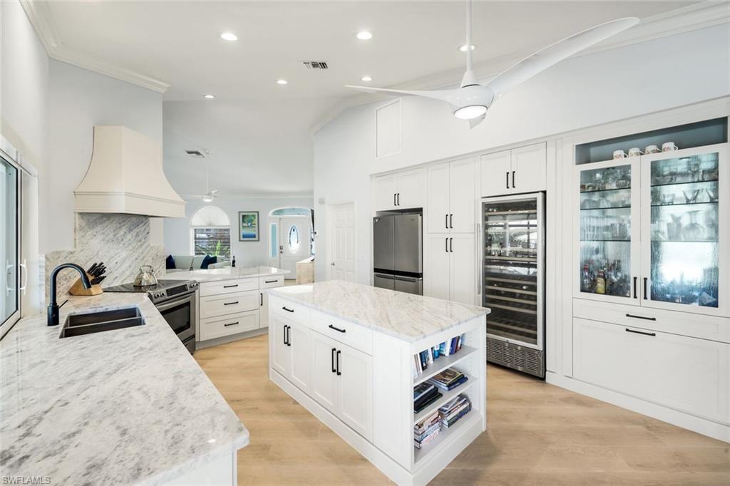 MARCO ISLAND - Residential