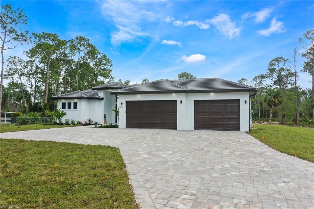 GOLDEN GATE ESTATES - Residential