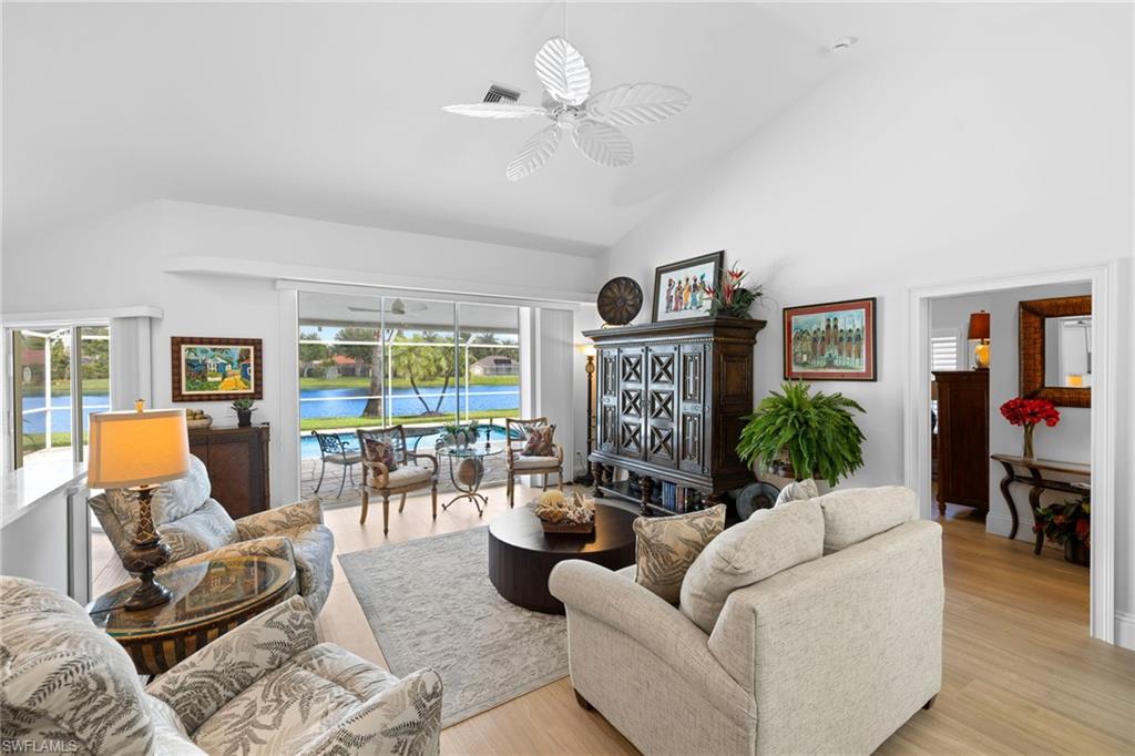 BRIARWOOD - Residential