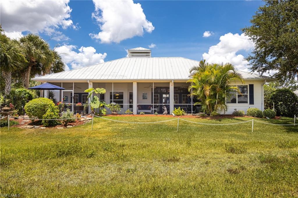 VILLAGE OF INDIAN CREEK - Residential