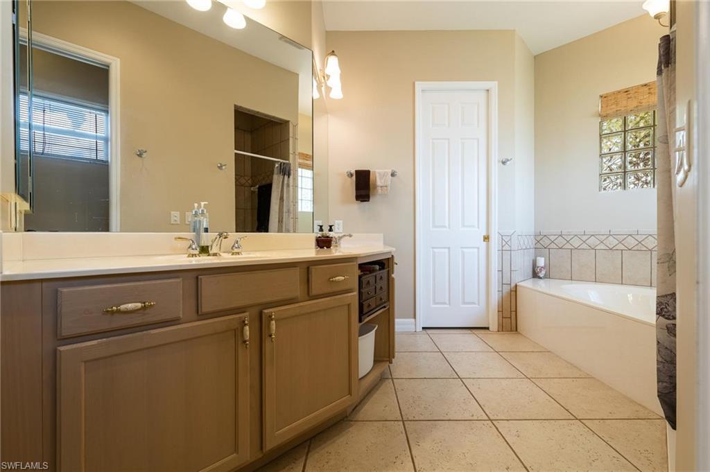 VILLAGE OF INDIAN CREEK - Residential