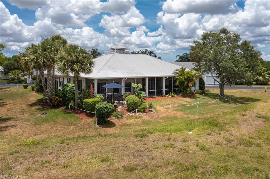 VILLAGE OF INDIAN CREEK - Residential