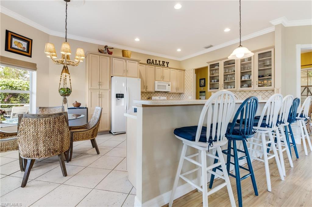 VILLAGE OF INDIAN CREEK - Residential