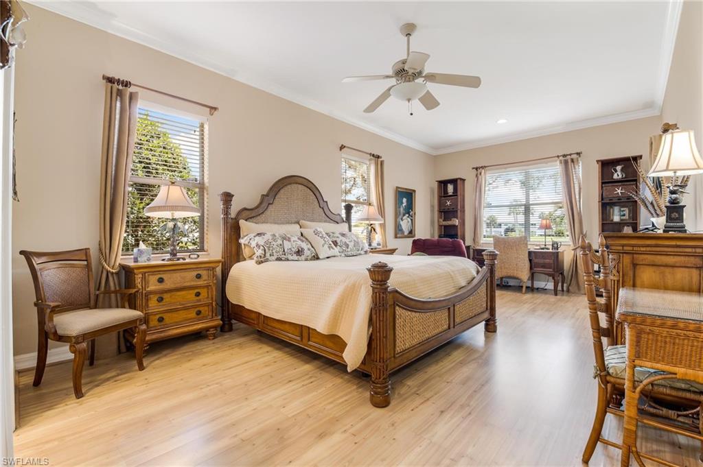 VILLAGE OF INDIAN CREEK - Residential