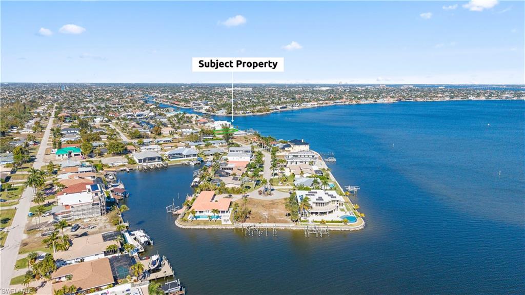 CAPE CORAL - Land