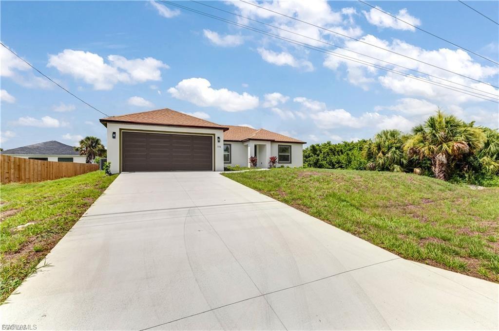 LEHIGH ACRES - Residential