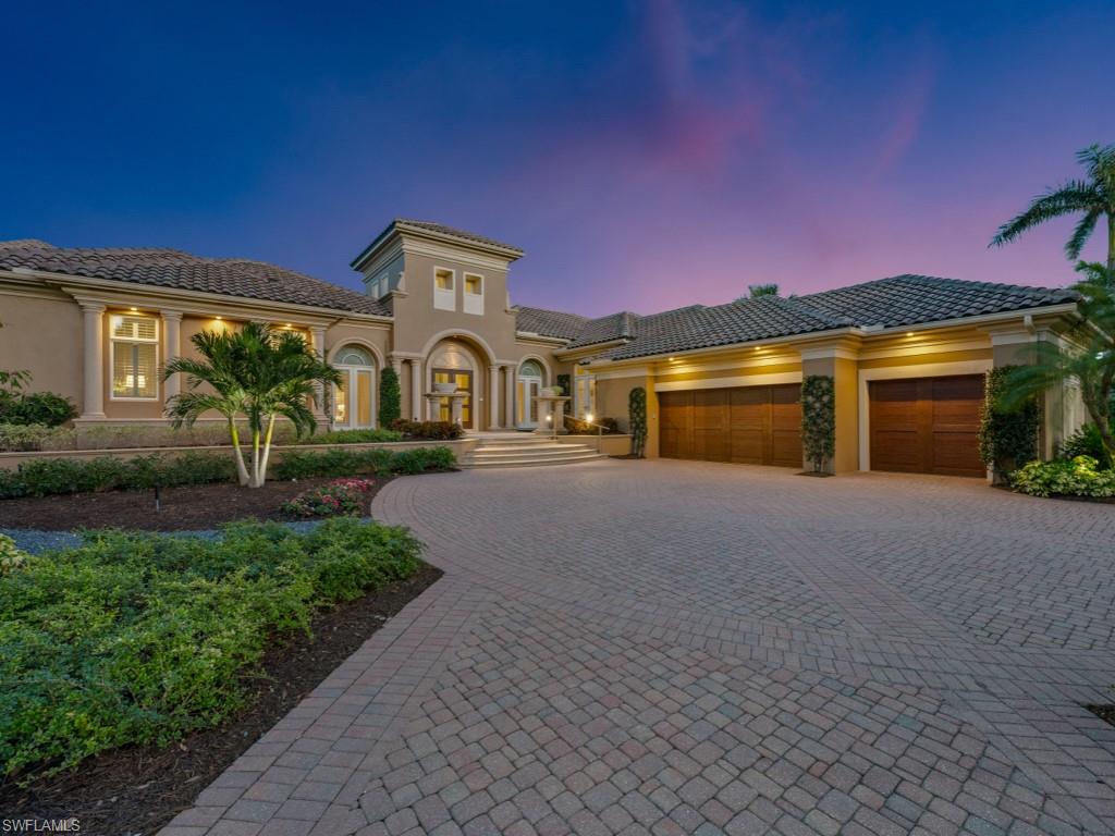 BAY WOODS - Residential