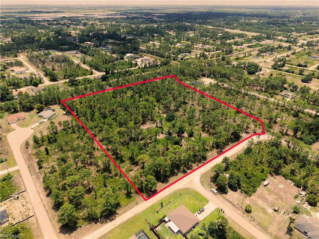 LEHIGH ACRES - Land