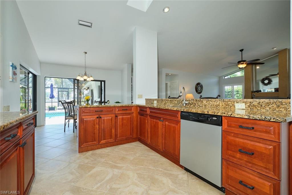 FIDDLESTICKS COUNTRY CLUB - Residential