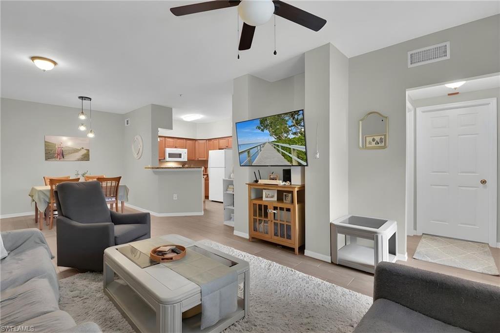 THE TIDES AT PELICAN LANDING - Residential