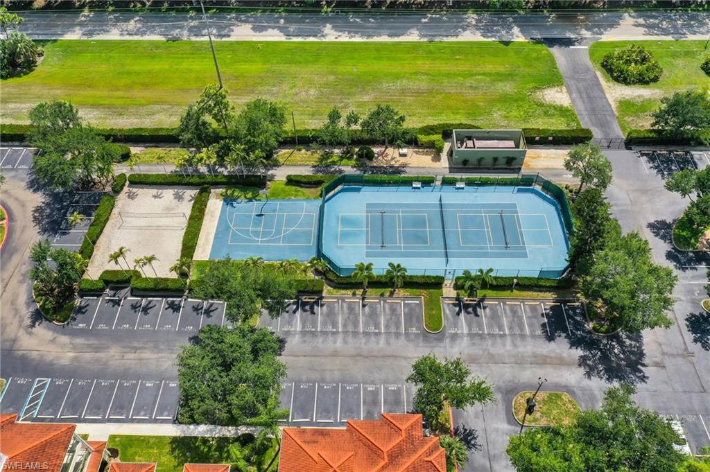 THE TIDES AT PELICAN LANDING - Residential