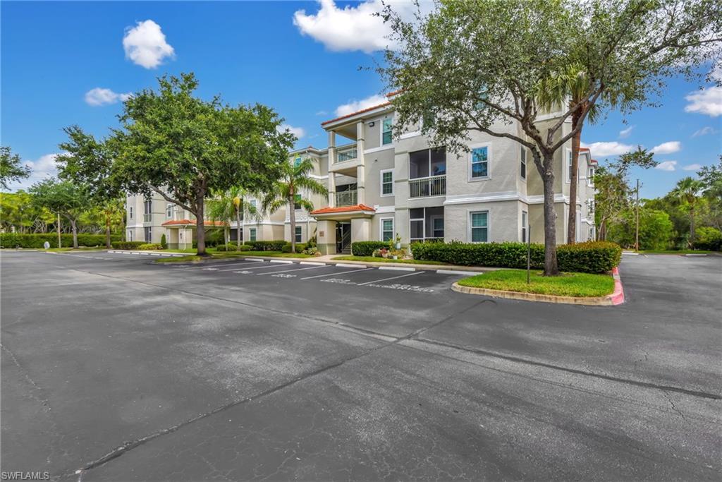 THE TIDES AT PELICAN LANDING - Residential