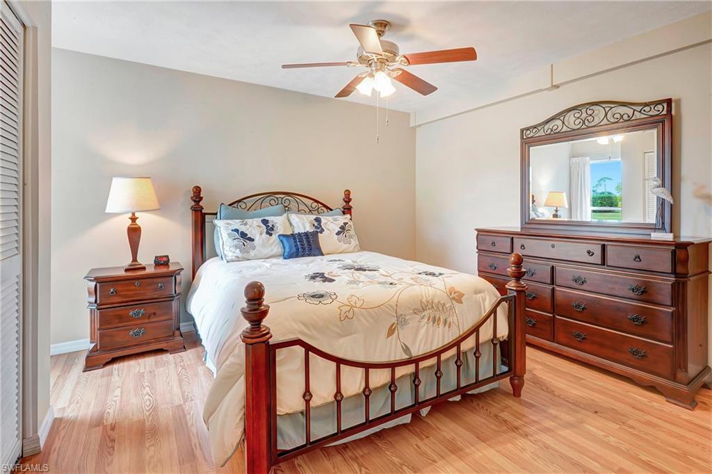 LAKEWOOD VILLAS - Residential