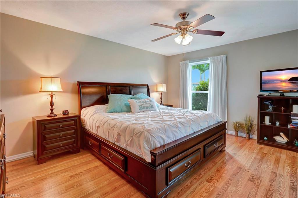 LAKEWOOD VILLAS - Residential