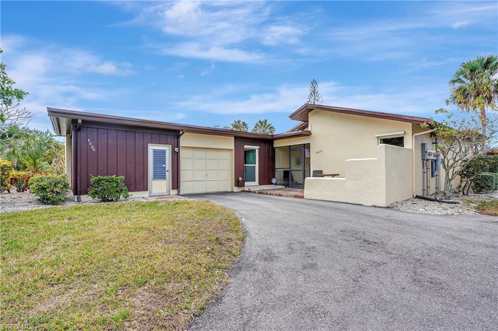 LAKEWOOD VILLAS - Residential