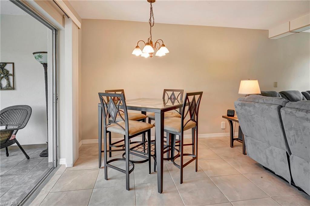 LAKEWOOD VILLAS - Residential