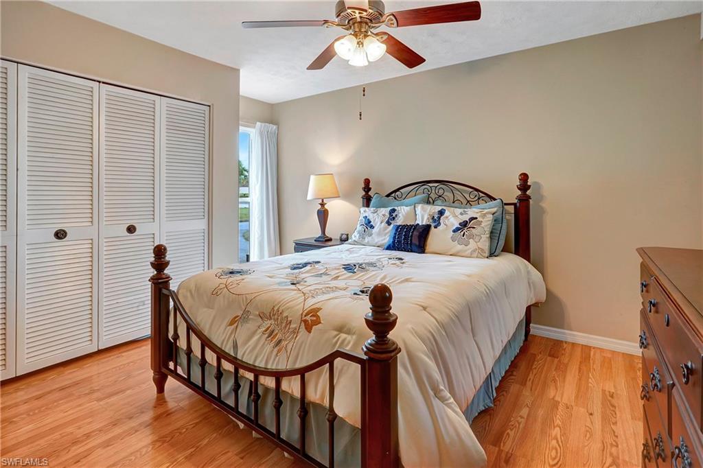 LAKEWOOD VILLAS - Residential